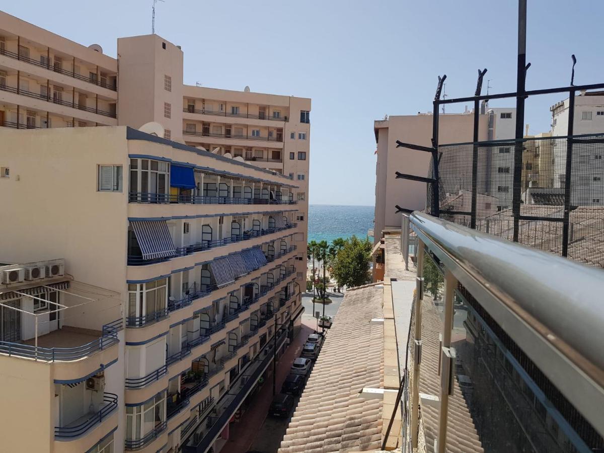 Atico Centrico, 50M De La Playa, Vista Al Mar, Wifi Fibra, Gran Terraza Apartment Calpe Bagian luar foto