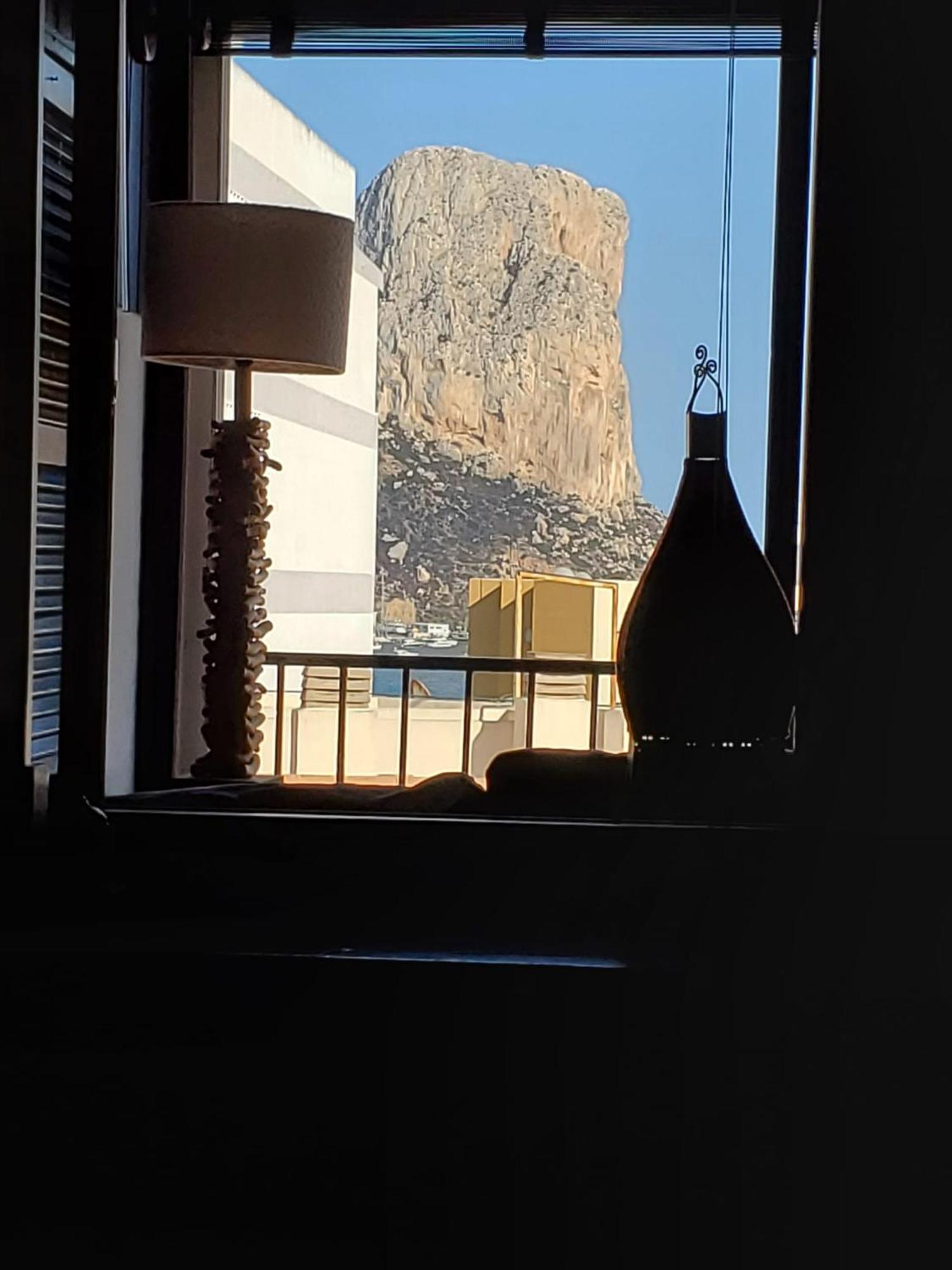 Atico Centrico, 50M De La Playa, Vista Al Mar, Wifi Fibra, Gran Terraza Apartment Calpe Bagian luar foto
